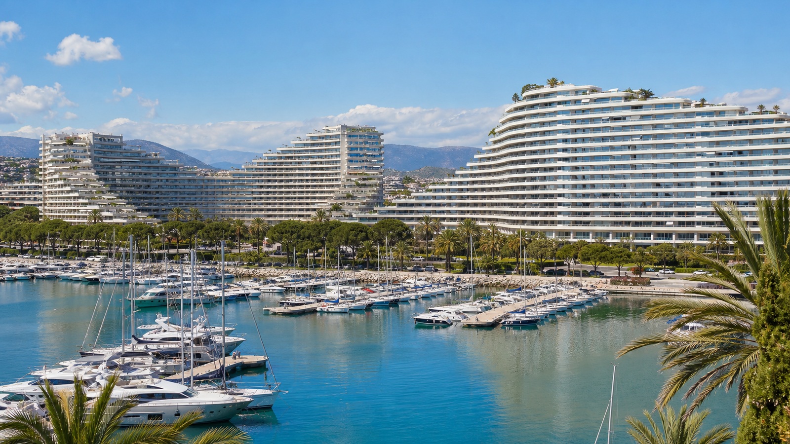 Illustration RivieraStays - Villeneuve-Loubet : Marina Baie des Anges, carte postale moderne